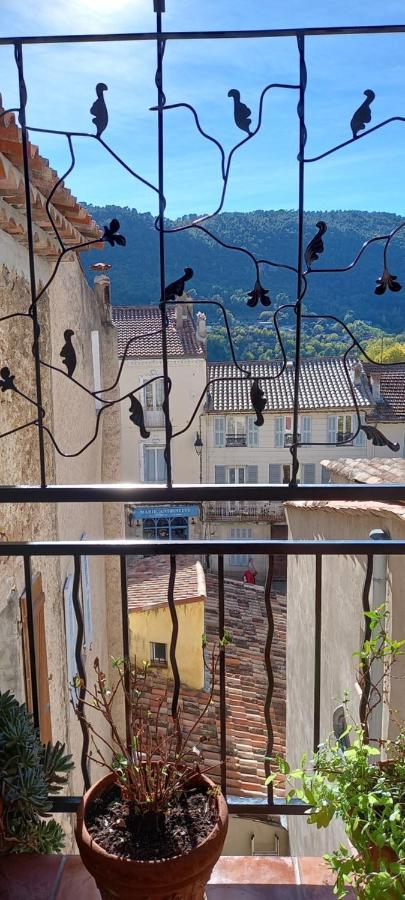 Entre Mer & Verdon Apartment Bargemon Bagian luar foto